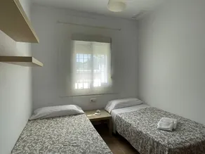 Villa med pool för 8 personer - Image 4