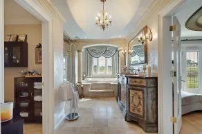 Luxury Estate in Halton - Image 5