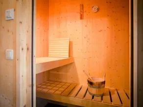 Beautiful chalet with hot tub - Image 2