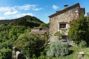 Casa en las primeras estribaciones de la vista excepcional de Cevennes - Image 5