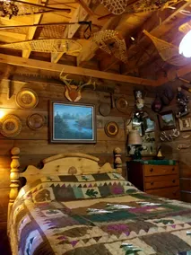 Waterfront Quaint Maine Cabin - Image 4