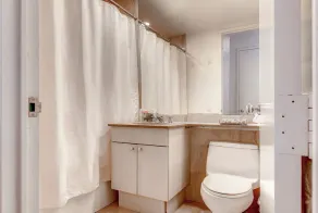 Global Luxury Suites in Abilene Texas - Image 4