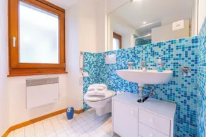 Casa Gialla Lake Lugano Townhouse for 5 - Happy Rentals - Image 3