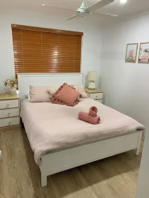 A cosy space located 400m from Dunsborough city centre. Pet friendly! - Image 5