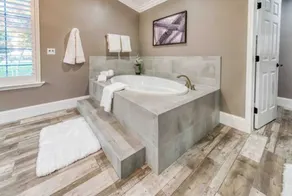 Modern 4-bedroom Villa w/ Pool/Spa & Private Park - Image 3