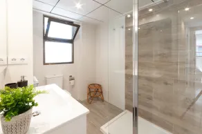 Refurbished, with AC, heating, Wifi, Frontline, terrace, International channels - only families - Image 3