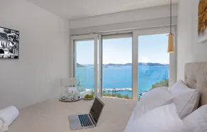 Luxusvilla Fleur mit Meerblick und Pool - Image 3