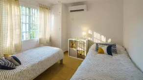 Beautiful townhouse just footsteps from the beautiful La Cala Beach - Image 5