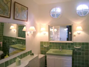 Clos Normand, pretty house in an exceptional garden - Image 2