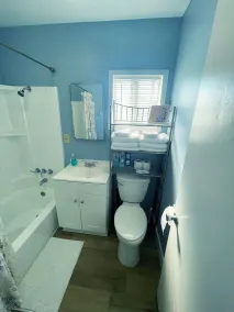 Cozy Apartment in the city of Long Beach - Image 3