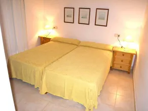 La Roca Azul Cala Ratjada – Video ansehen, Terrasse mit Meerblick & Pool - Image 3
