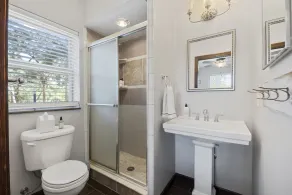 COZY COTTAGE-HISTORIC ROCKLEDGE-WALK TO RIVER - Image 3