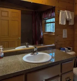 Camp Pinemere - Private Northwoods Retreat - Image 4