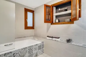 En unik 3 soveværelser, 3 badeværelser Villa med privat pool i Moraira - Image 4