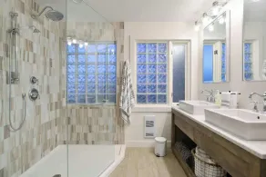 Beachside Living Cherry Point by EMR Vacation Rentals - Image 2