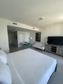 Studio Unit at Downtown Doral - Image 5