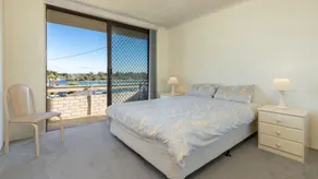 Lakeshore Lodge 2 - Image 3