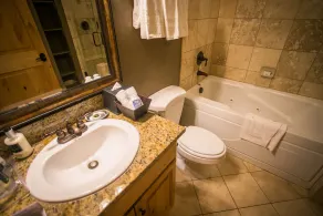 Large Condo, Steps Away from Canyons Village - Image 3