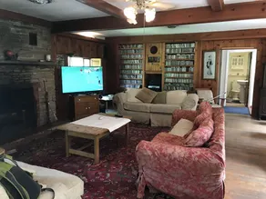 Secluded House at trailhead to Minnewaska State Park - Image 2