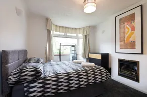 Heartlands Hospital 4 Bedroom House - Image 4