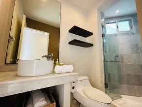 Luxury beach condo in Aria Ocean - Image 2