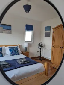River View - sleeps 4 guests  in 2 bedrooms - Image 4