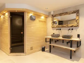 Chalet in Manhay for 9 Person - Image 2
