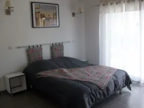 Chambre d'hôtes Les Lavandes available for 3 consecutive nights only - Image 2