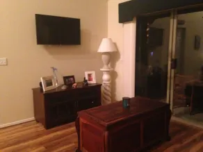 Juni åbninger!  Smuk 2BR / 2BA Penthouse Condo med udsigt over Table Rock Lake! - Image 2