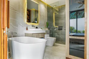 Peak View Villa Ao Nang - Image 2