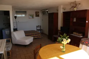 Studio in bright villa. 650 meters from the sea - Image 3