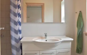 4 bedroom cozy home in Ringkøbing - Image 3