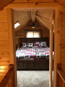Secluded cabin in the woods with great views of Mother Natures finest - Image 5