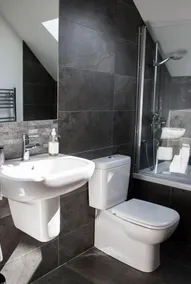GANADOR DEL PREMIO 5 * CASA CONTEMPORÁNEA EN UNA ZONA DE BELLEZA NATURAL EXCEPCIONAL - Image 4