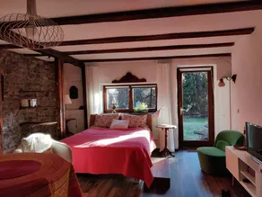 La Grange- Historic flair and modern comfort in the midst of nature - Image 4