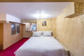 Vintage Sofia Condo - Image 5