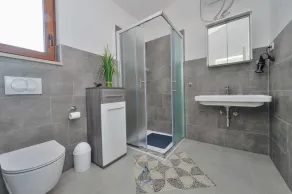 Charmante 3-Schlafzimmer-Villa mit privatem Pool in Strandnähe - Image 3