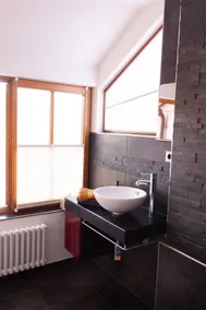 Schöne  Ferienwohnung  in ruhiger Lage mit Blick auf die Rhön. - Image 2