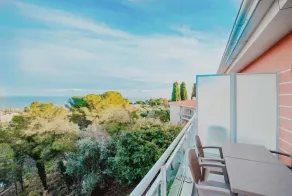 Résidence Vacances - Azureva sur les Hauteurs de Roquebrune-Cap-Martin - Image 3