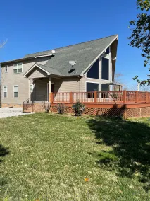 Farmhouse, fishing & biking. Secluded but only 15 min from Paducah. - Image 5