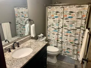 Beautiful year round lake home!  Sleeps 8 comfortably! - Image 3