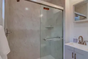 Steps to Ocean & Bay * Remodeled * A/C - Image 2