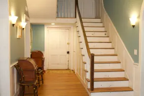 Lincoln Homestead: history, craftsmanship, comfort - Image 3