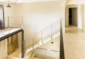 Les Gardis your ideal refuge in Provence - Image 2
