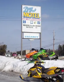 Bay Motel - Image 5