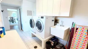 Cheerful 5-Bdrm Home  | Huge Fenced Yard  | Kid-Pet Friendly  | Near it all! - Image 2