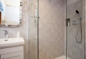 Casa com 4 quartos, jardins privativos e vista para o mar - Image 3