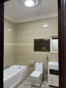 Une villa avec piscine et jardin pour votre confort - Image 3