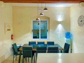 Inni Holiday Home with Infinity Pool - Image 5