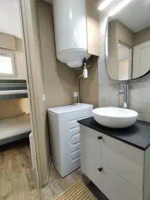 Apartment with terrace and garden view, 8 minutes walk from the beach - Image 3